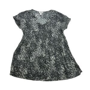Liz Lange Maternity Shirt Womens Small S Black White V Neck Short Sleeve NWT